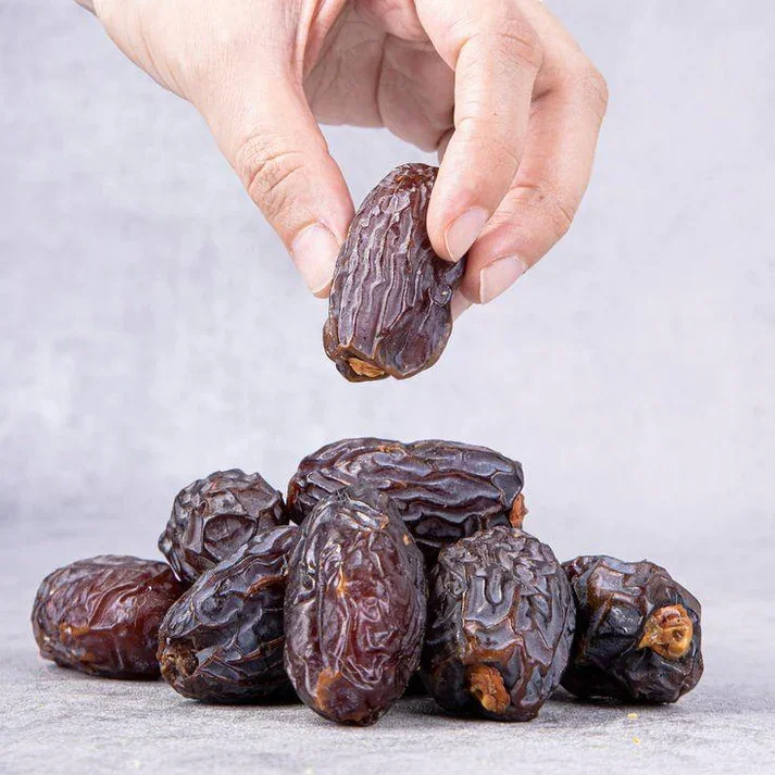 Premium Medjool Dates, Extra Fresh - Image 4