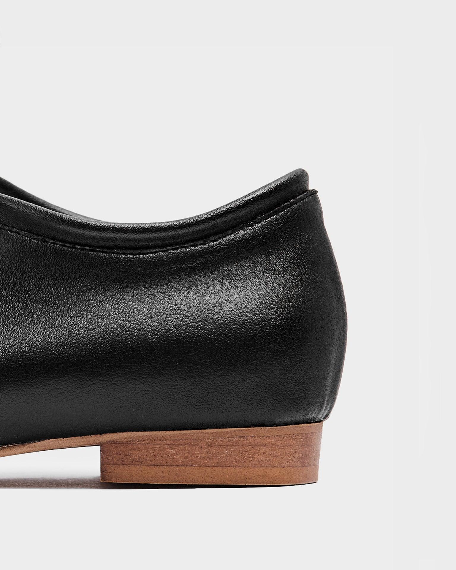 Akira Pumps Black Nopal ballerinas made of cactus leather - Image 5