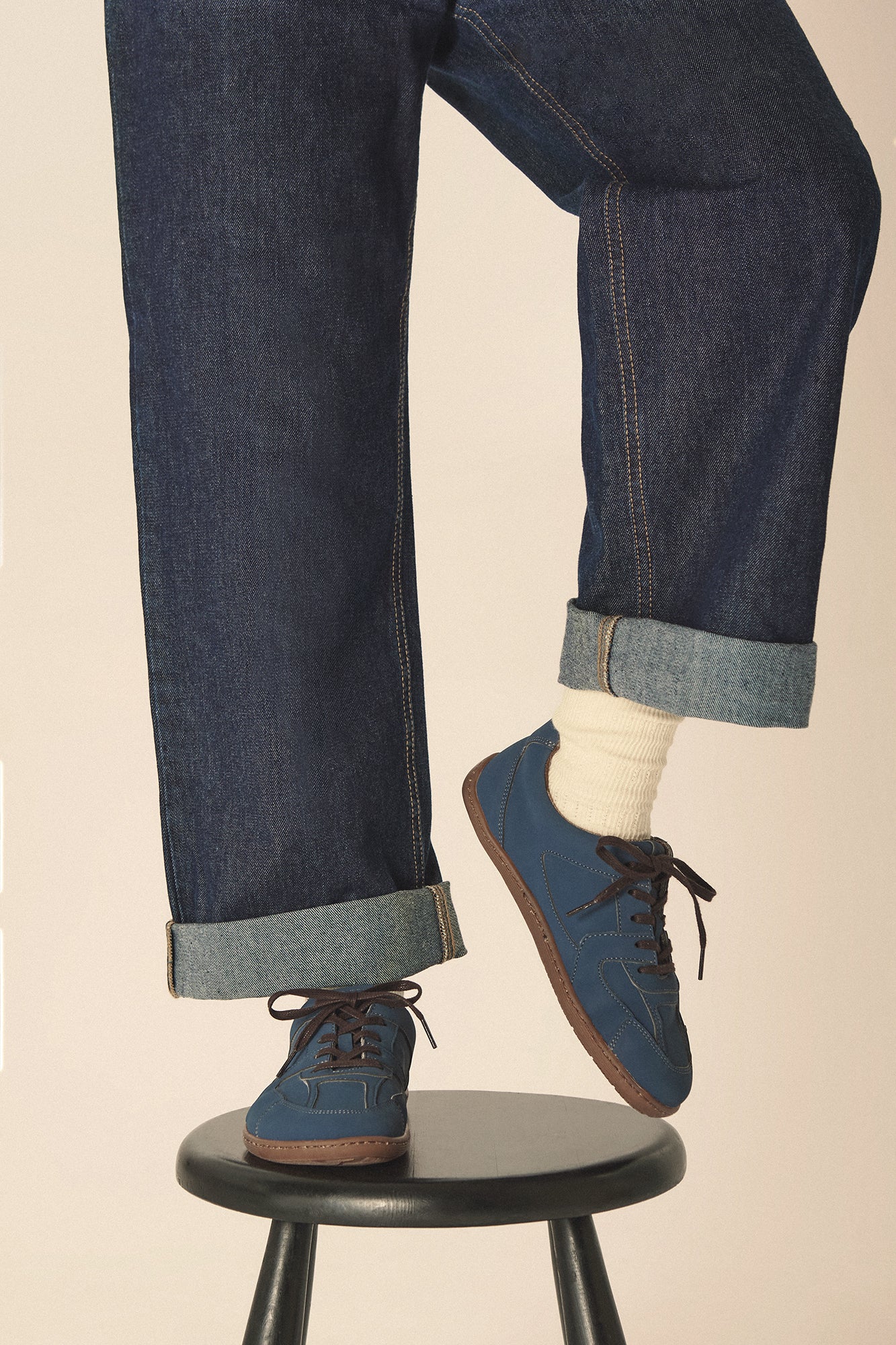 BARE 2 OCEAN – vegan barefoot shoes made from plant-based leather - Image 2