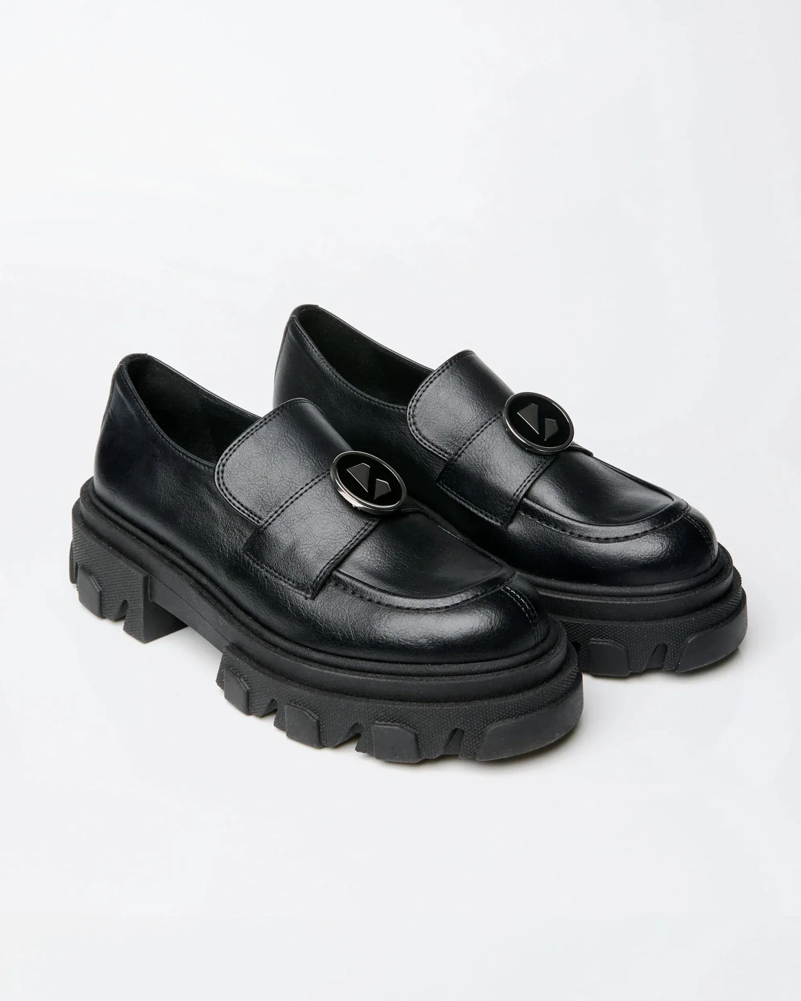 Blocky Loafers made of grape-based vegan leather - Image 9