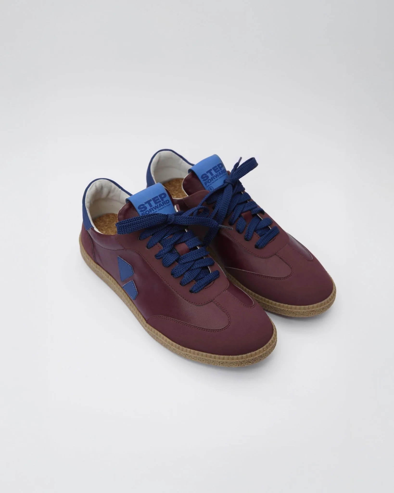 Brava Sneakers Burgundy - Image 2