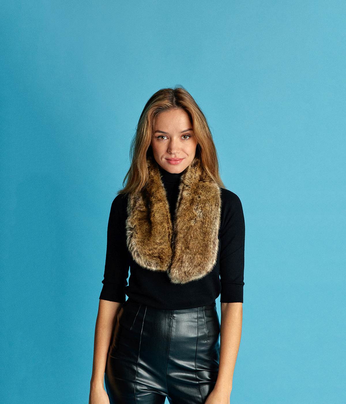 Joséphine Amber Dune Vegan Fur Scarf - Image 2