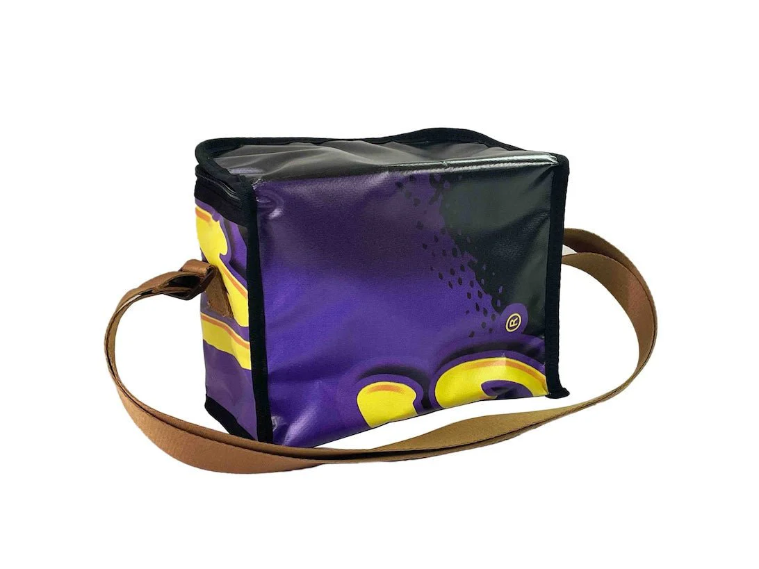 lunch bag cat food package pink & yellow - Image 2