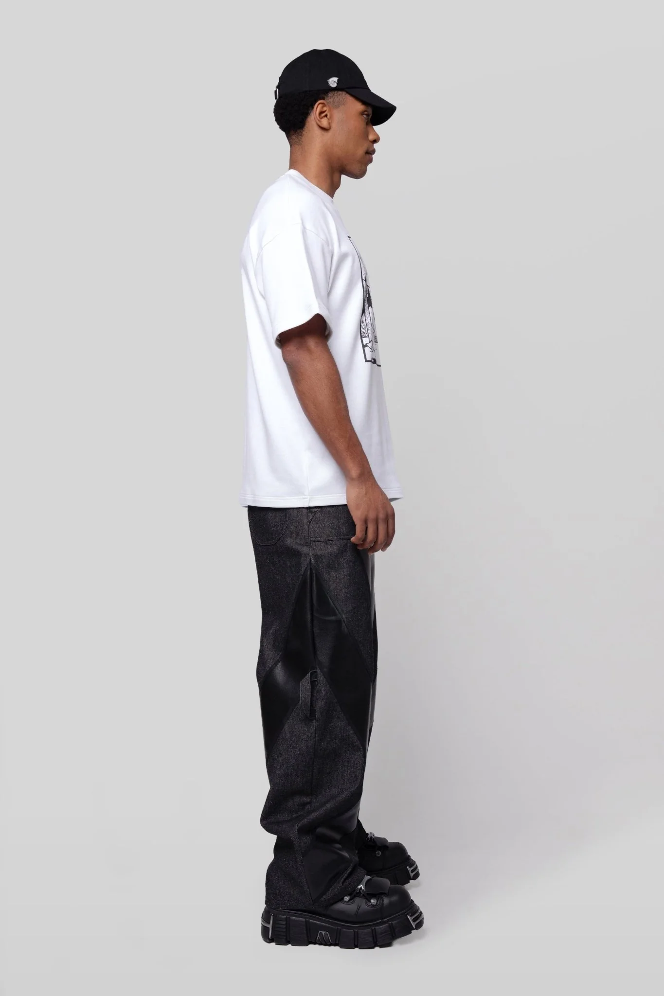 Men's Lineage Tee - Image 11