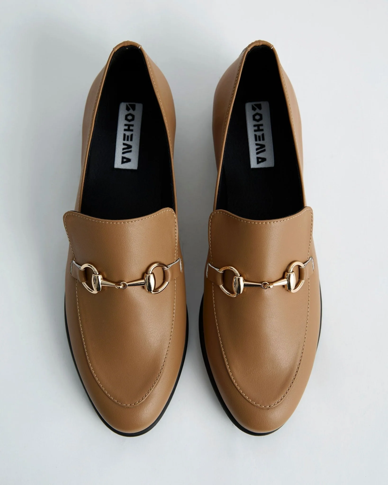 Shiv Loafers beige women's moccasins - Image 4