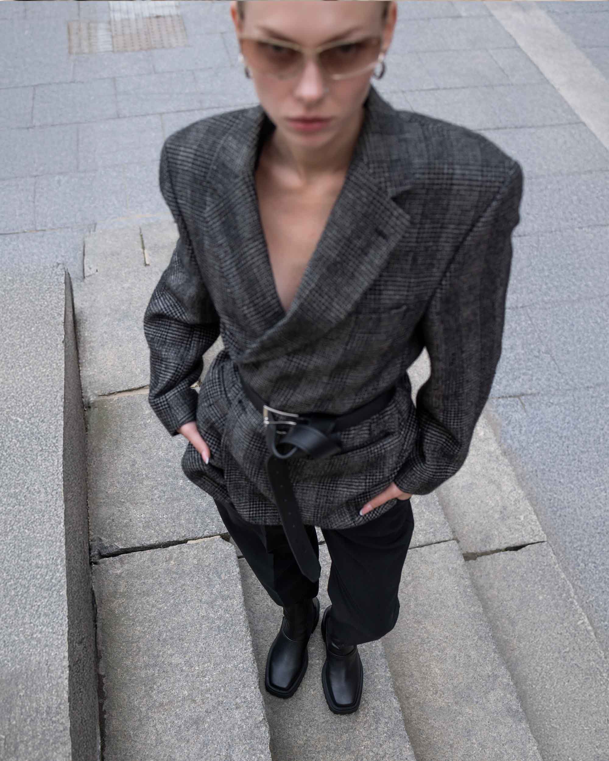 Squared chelsea boots - Image 10