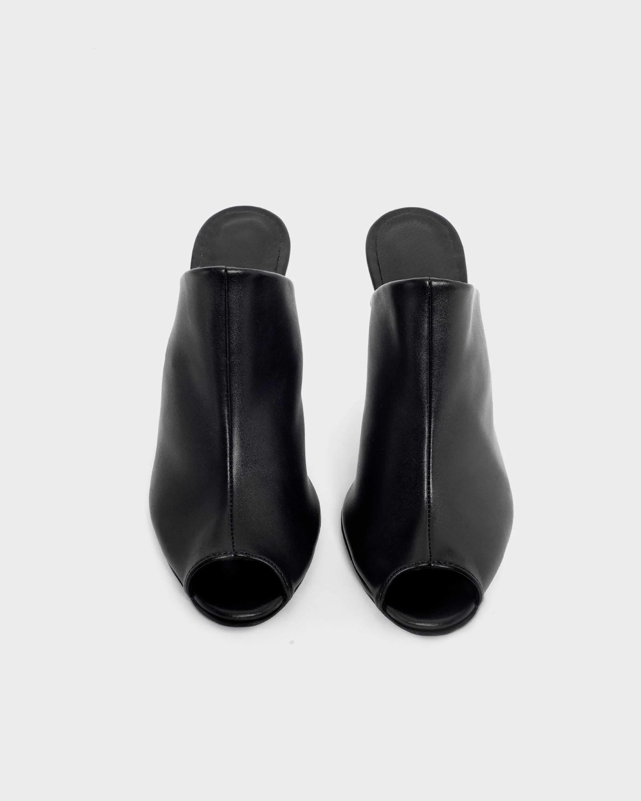 Urban Chic Black Nopal cactus leather sandals - Image 3
