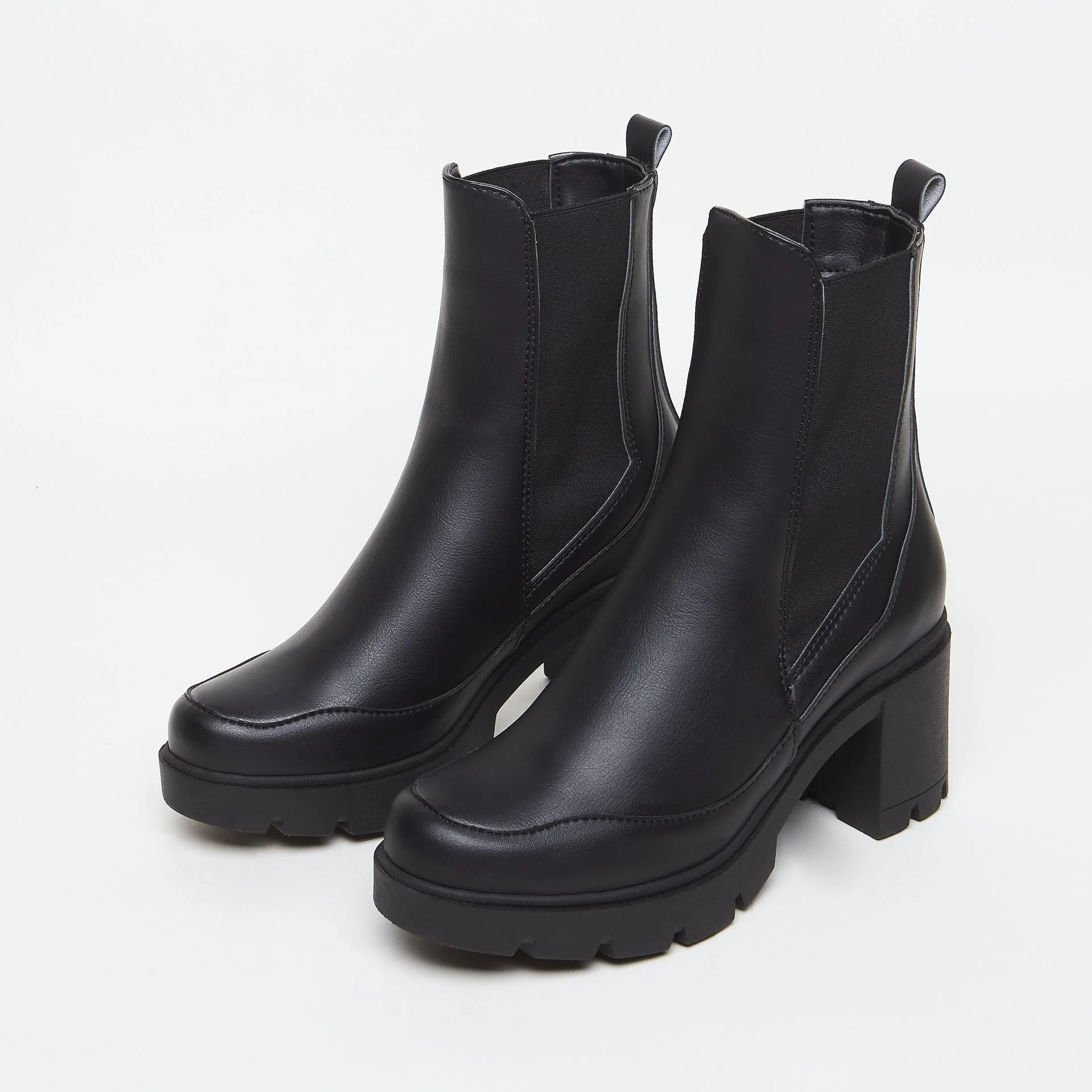 VICKY plant-based boots – black