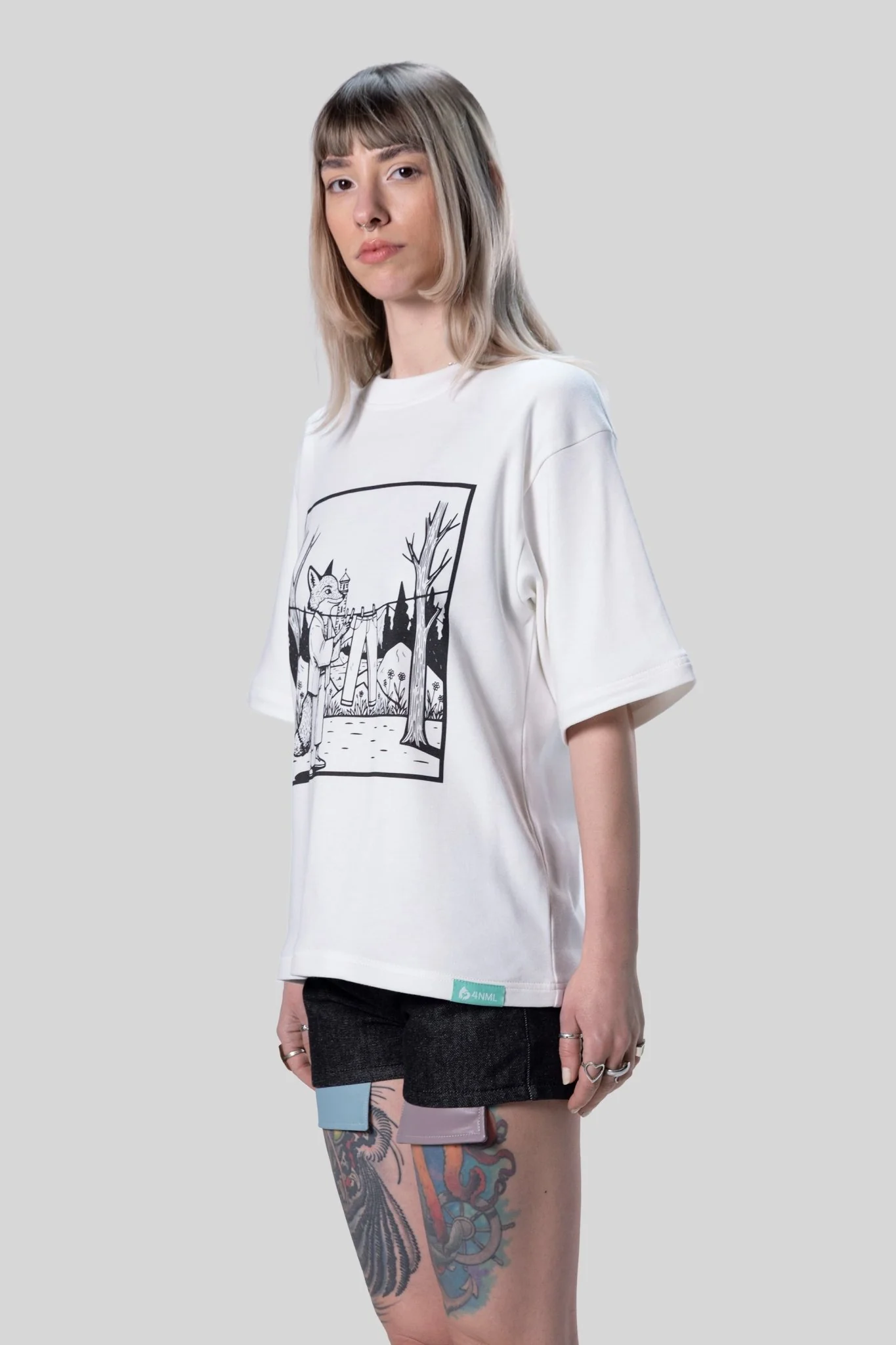 Women's Lineage Tee - Image 3
